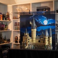 Acrylic display for LEGO&reg; 71043 Harry Potter Hogwarts Castle (with background image)